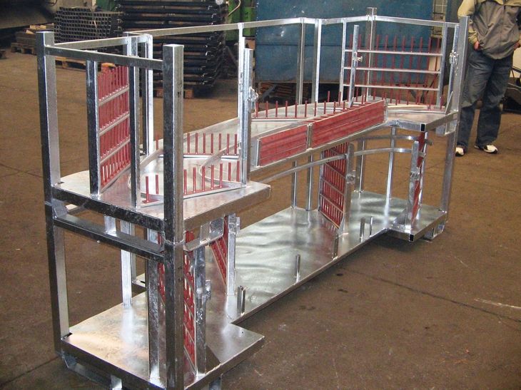 Ofengestell zum Tempern von PKW-Zierleisten aus Aluminium