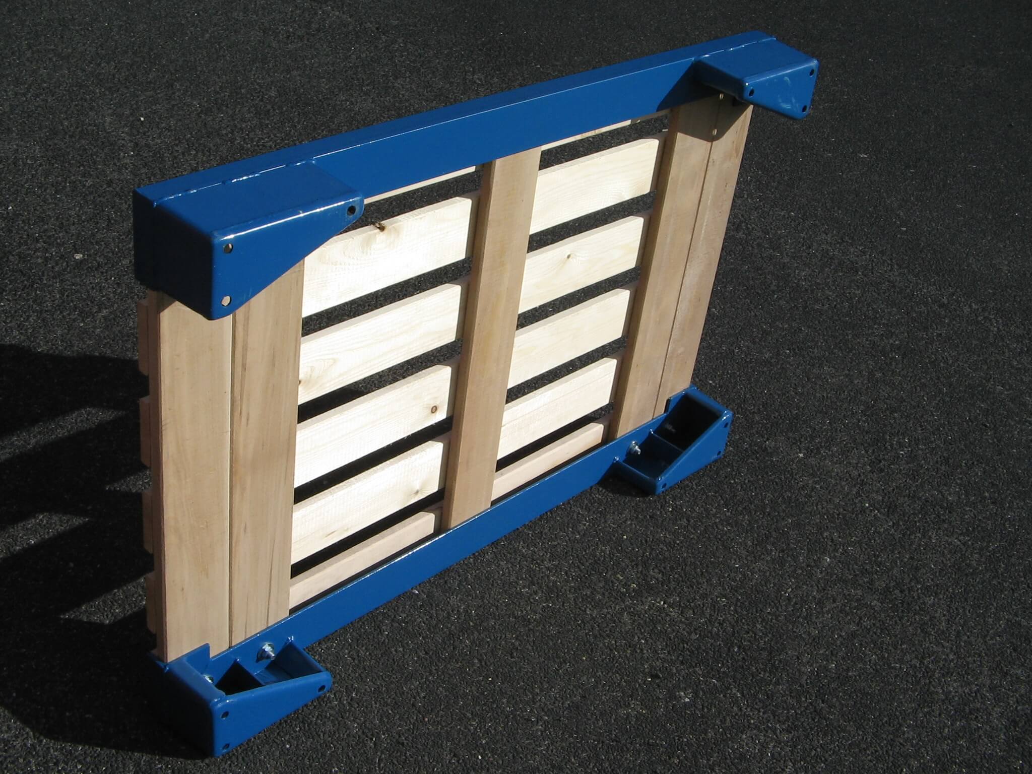 Trägerpalette für die Einlagerung von inkompatiblen Ladungsträgern externer Lieferanten