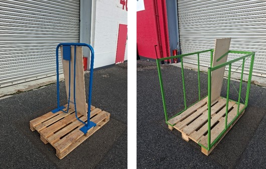 Verschiedene Paletten-Aufsatzrahmen aus Metall auf Standard-Holzpaletten